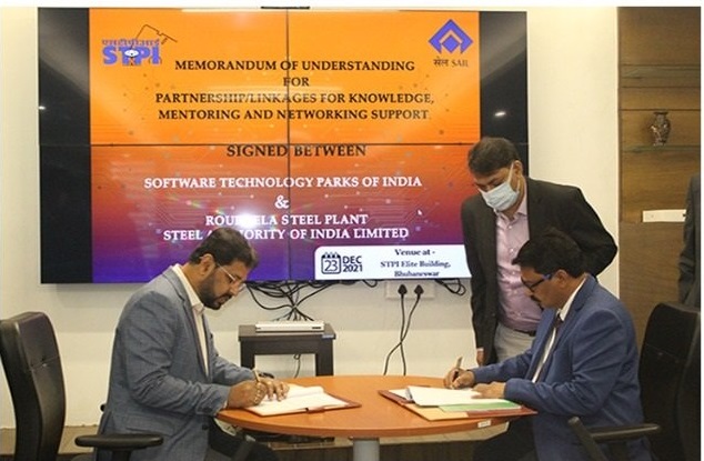 Signing of MoU between STPI-Bhubaneswar and SAIL